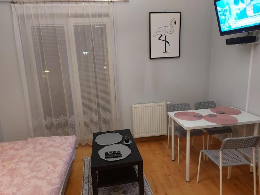Homelyapartment Cracovia Esterno foto